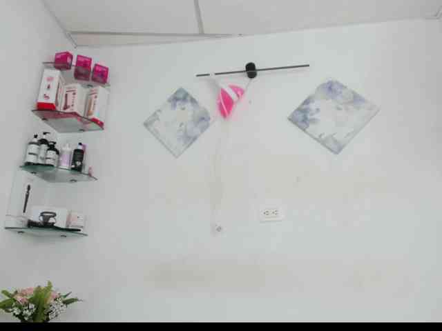 hanna-rodriguezz webcam