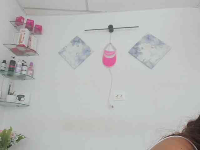 hanna-rodriguezz webcam