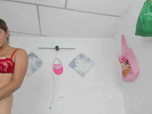 hanna-rodriguezz webcam