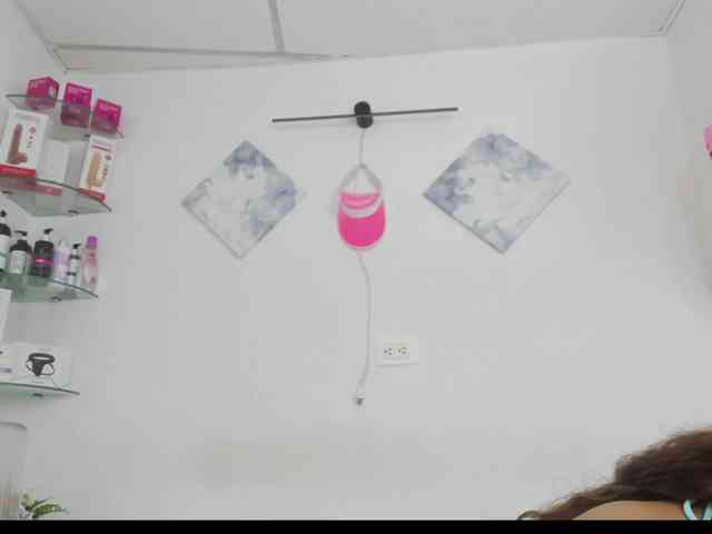 hanna-rodriguezz webcam