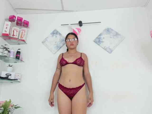 hanna-rodriguezz webcam