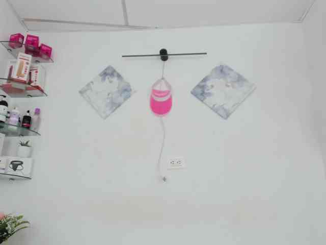 hanna-rodriguezz webcam