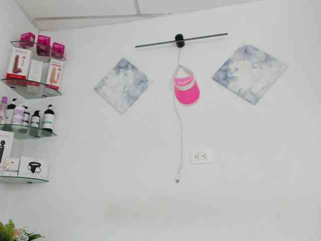 hanna-rodriguezz webcam