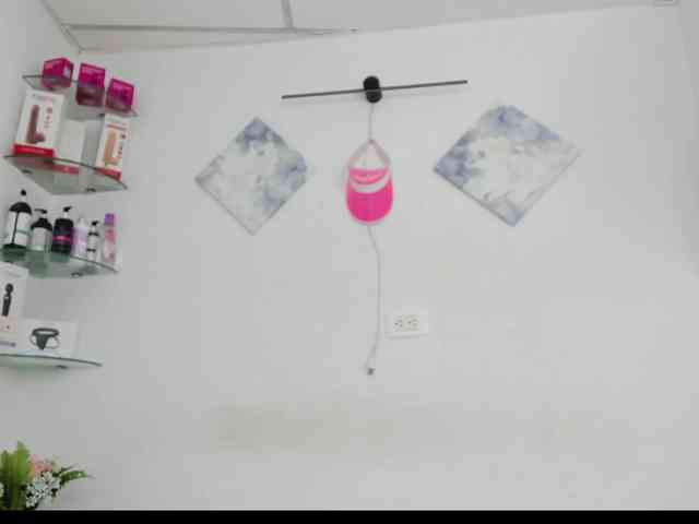 hanna-rodriguezz webcam
