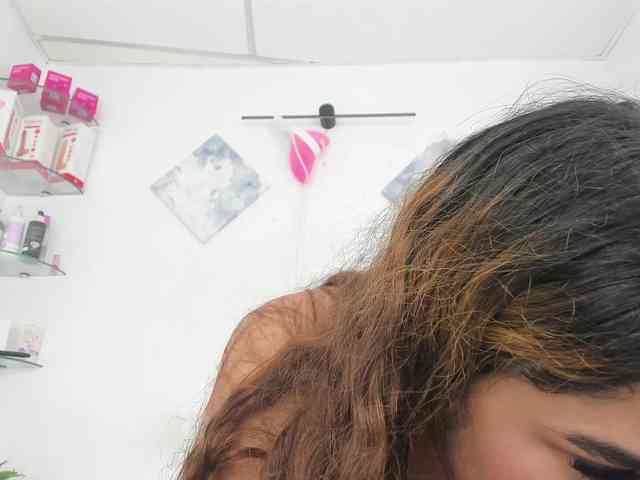 hanna-rodriguezz webcam