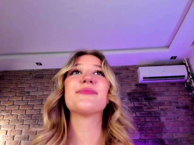 Synrix live cam on BongaCams