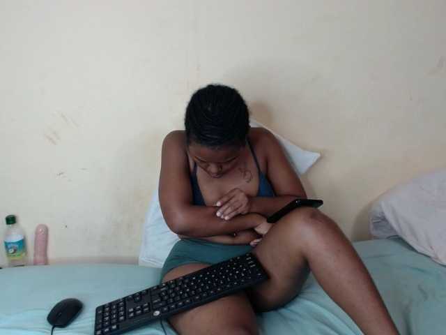 caramelseduction254 webcam
