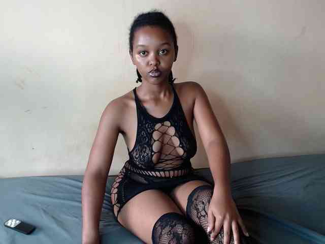 caramelseduction254 webcam
