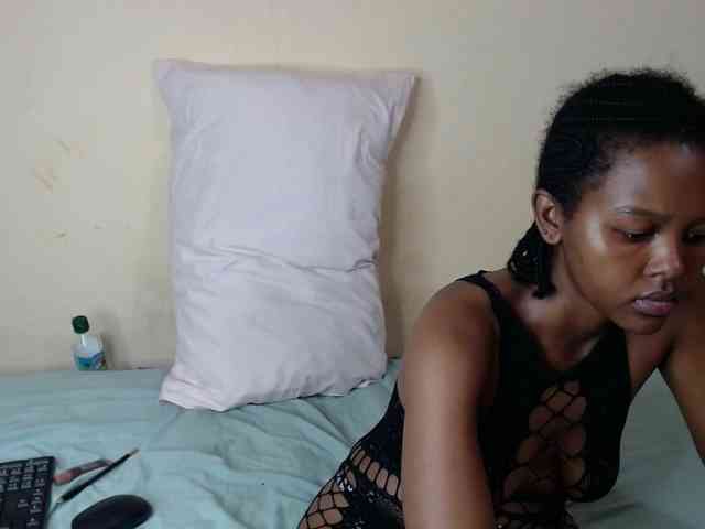 caramelseduction254 webcam