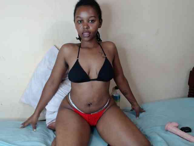 Marianna12 Live Webcam on BongaCams