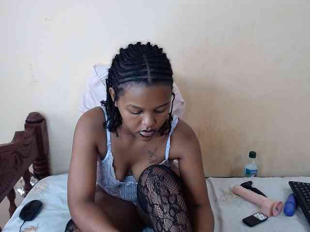 caramelseduction254 webcam