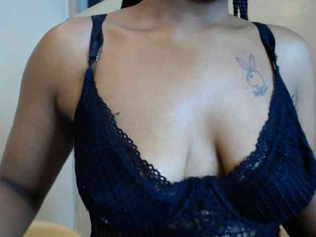 caramelseduction254 webcam
