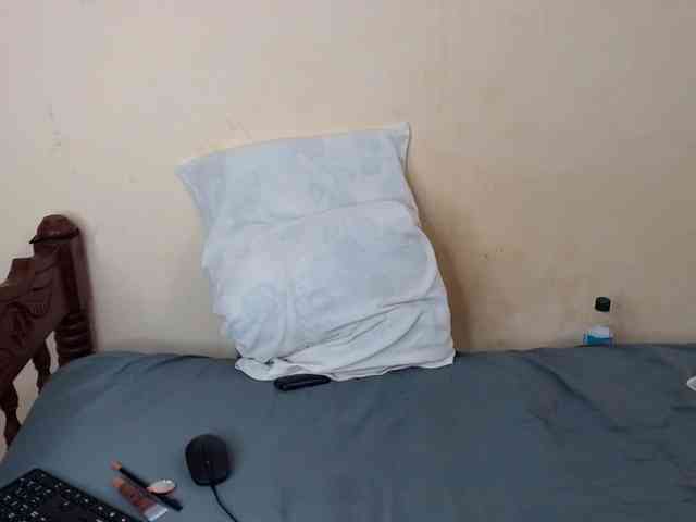caramelseduction254 webcam