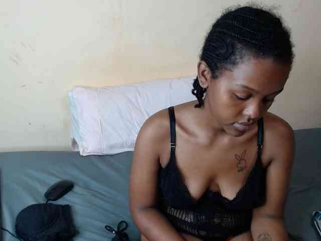 caramelseduction254 webcam