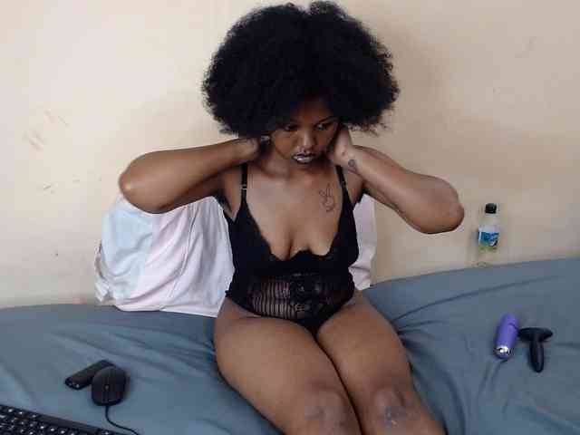 Marianna12 Live Webcam on BongaCams