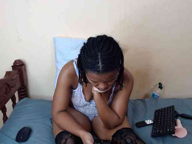 caramelseduction254 webcam