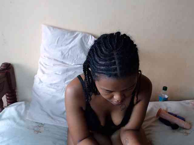 caramelseduction254 webcam