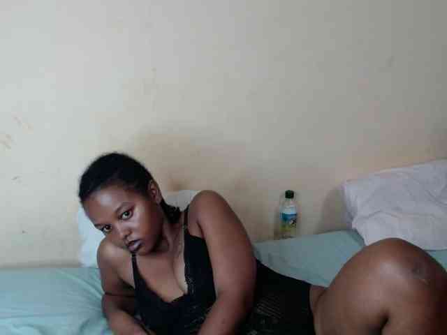 caramelseduction254 webcam