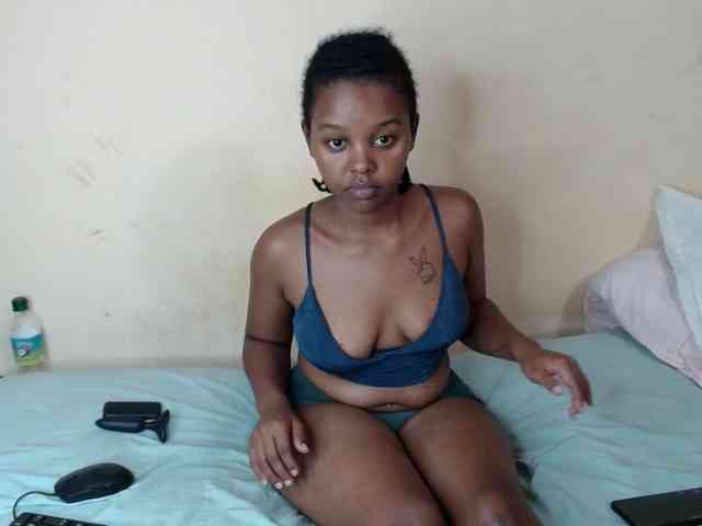 caramelseduction254 webcam