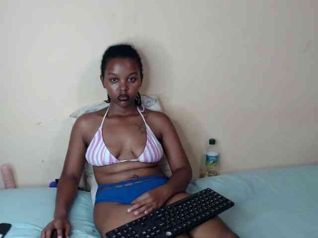 caramelseduction254 webcam