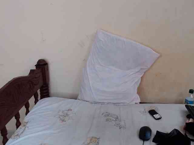 caramelseduction254 webcam