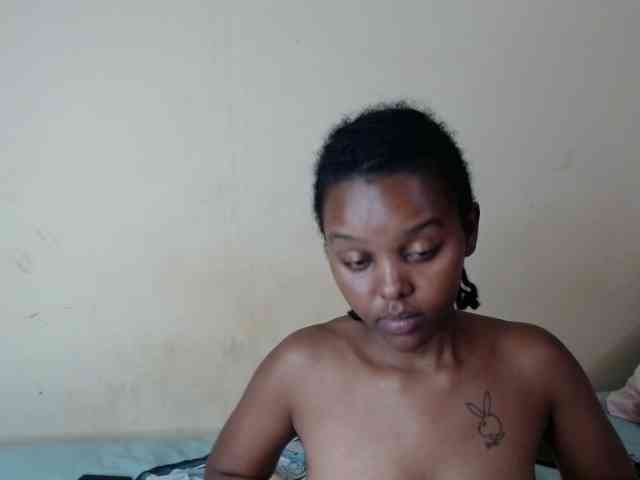 caramelseduction254 webcam
