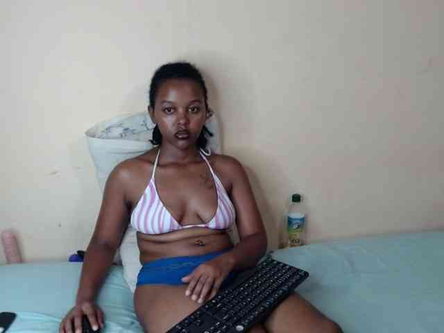 caramelseduction254 webcam