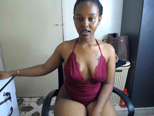 caramelseduction254 webcam