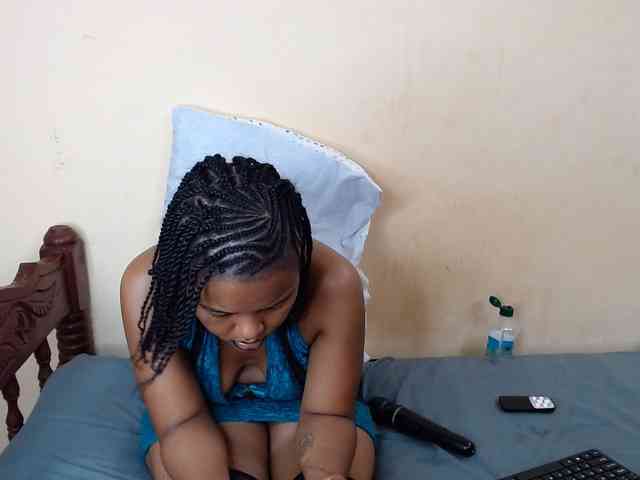 caramelseduction254 webcam