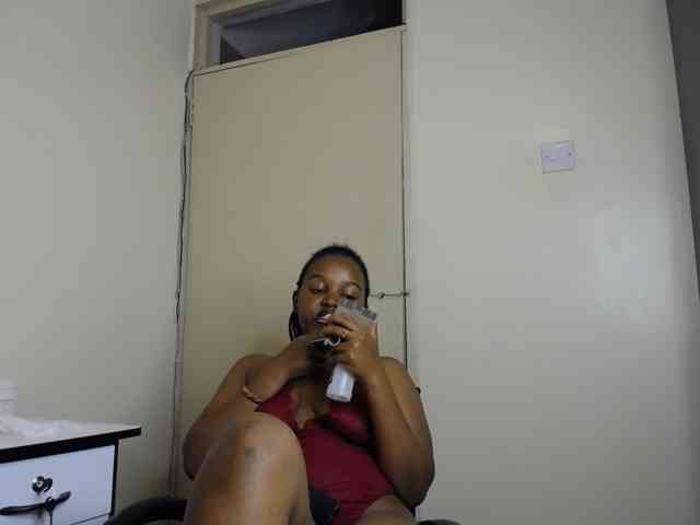 caramelseduction254 webcam
