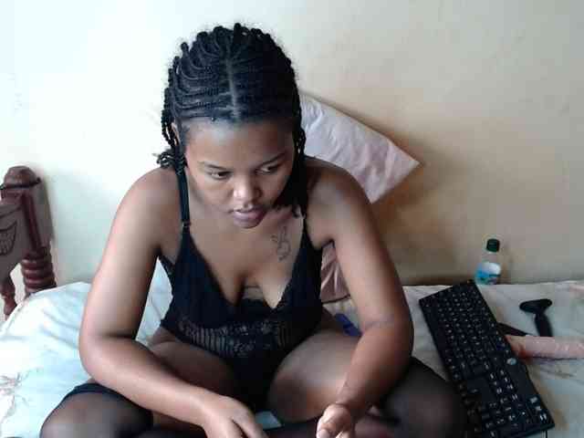 caramelseduction254 webcam