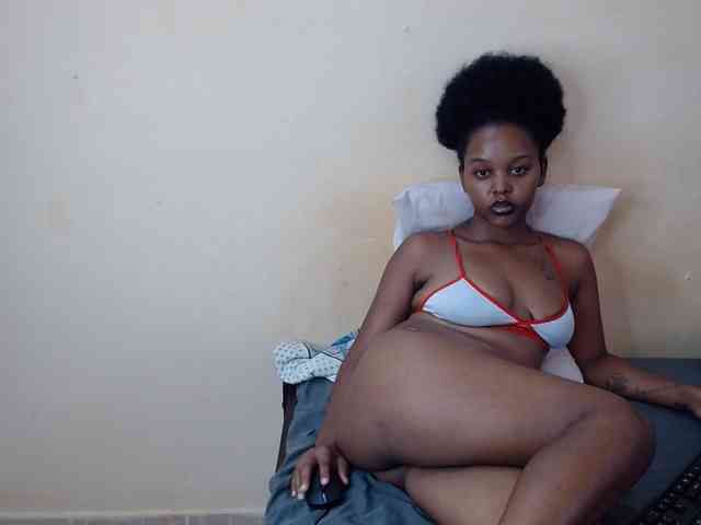 caramelseduction254 webcam