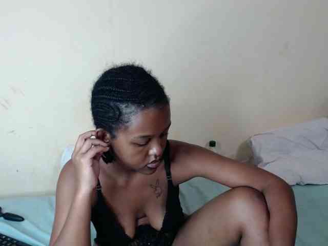 caramelseduction254 webcam