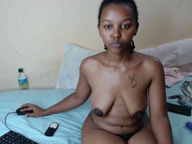 caramelseduction254 webcam