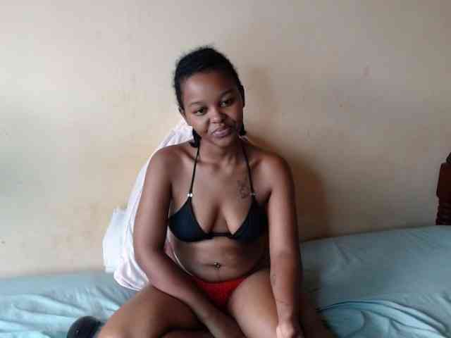caramelseduction254 webcam