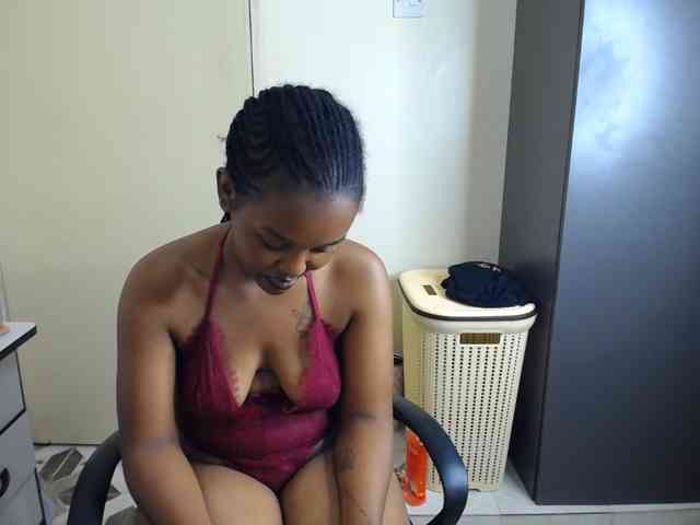 caramelseduction254 webcam