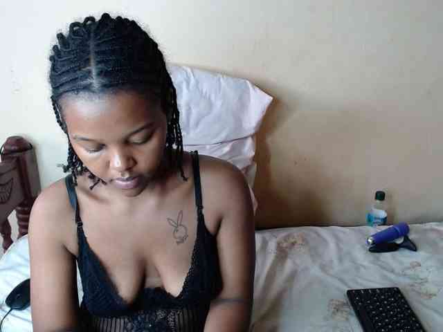 caramelseduction254 webcam