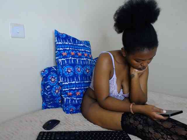 caramelseduction254 webcam