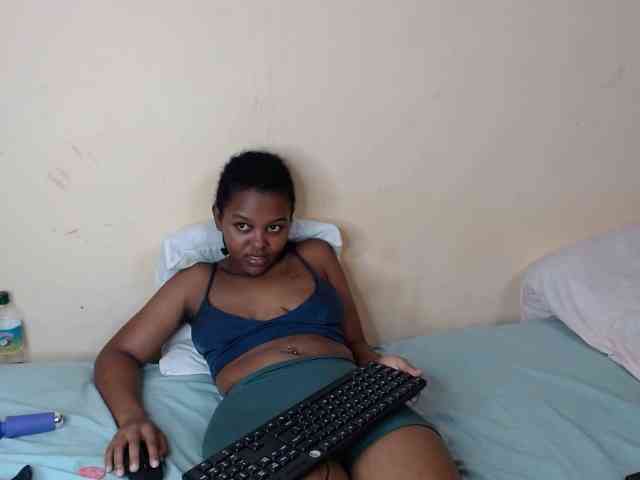 caramelseduction254 webcam