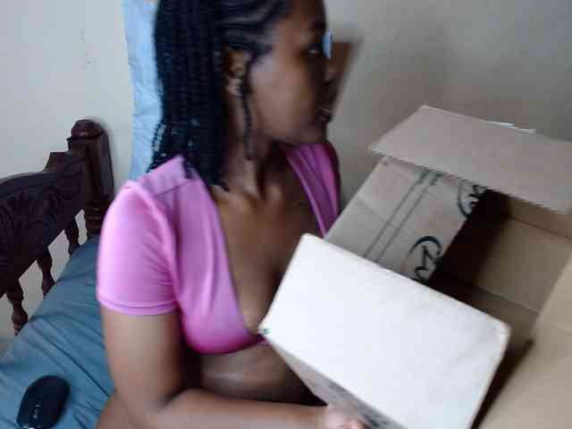 caramelseduction254 webcam
