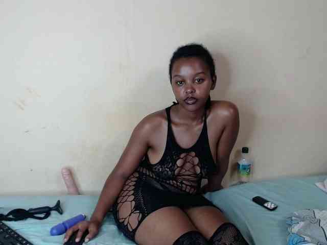 caramelseduction254 webcam