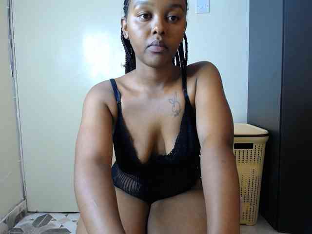 caramelseduction254 webcam
