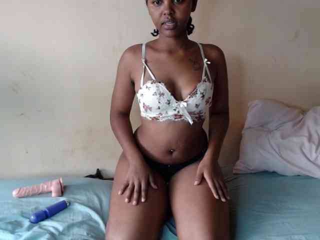 caramelseduction254 webcam