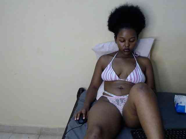 caramelseduction254 webcam