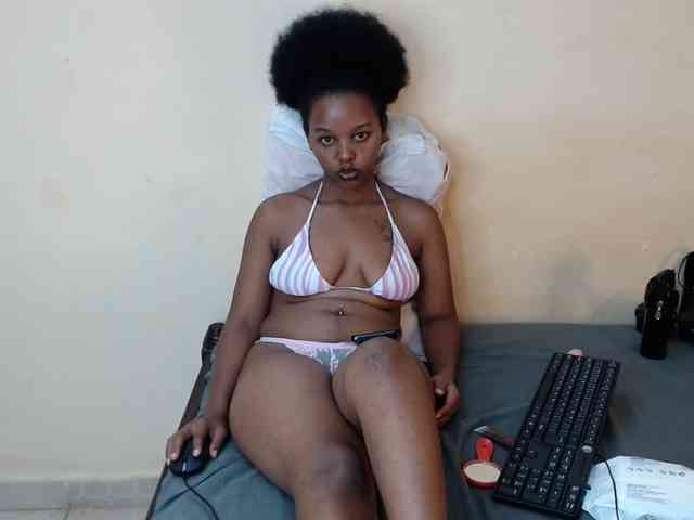 caramelseduction254 webcam