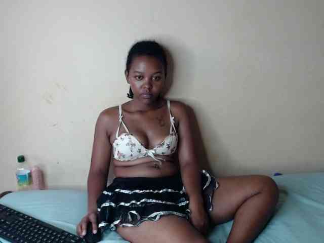 caramelseduction254 webcam