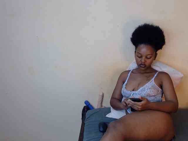 caramelseduction254 webcam