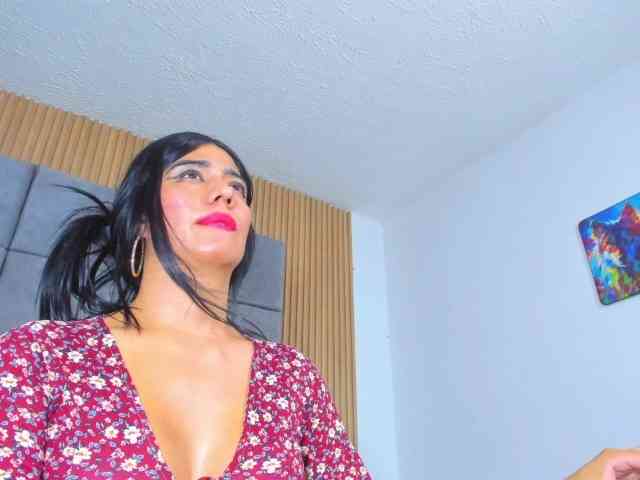 ZachaTompson Sex Cam Show