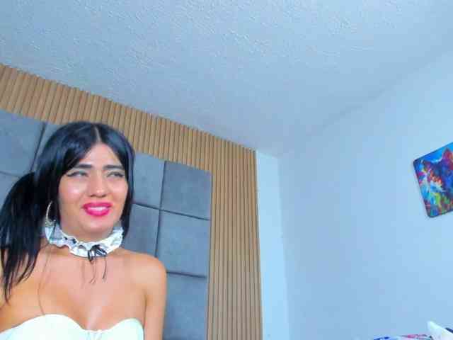 ZachaTompson Sex Cam Show