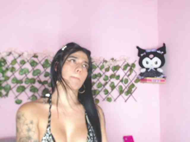 ZachaTompson Live Webcam on BongaCams